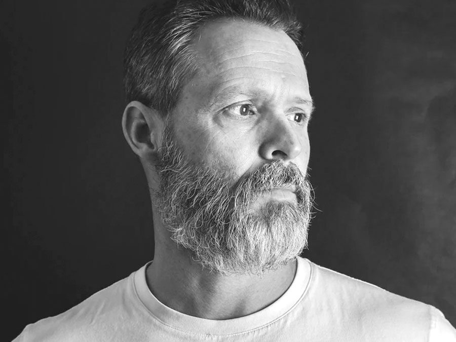 Managing Migraines with Chiropractic Therapy